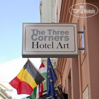 The Three Corners Hotel Art 