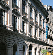 Фотографии отеля  Millennium Court, Budapest - Marriott Executive Apartments 5*
