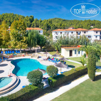 Бассейн в Chrousso Village Hotel 4*