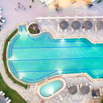 Бассейн в Chrousso Village Hotel 4*