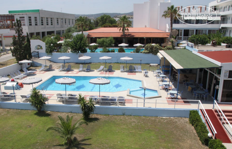 Новые добавленные фото туристов в Lagonas Beach