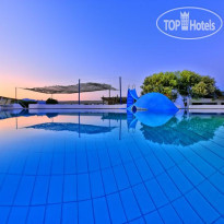 Apollonia Beach Resort & Spa 