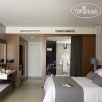 Atlantica Kalliston Resort & Spa