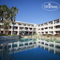 Atlantica Kalliston Resort & Spa