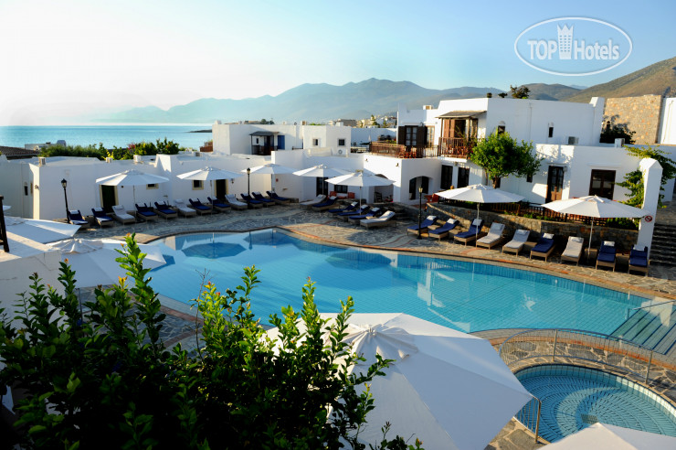 Новые добавленные фото туристов в Creta Maris Beach Resort 5*