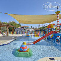 Детский бассейн в Alexander Beach Hotel & Village Resort 5*