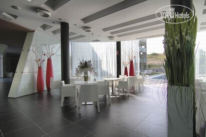 Новые добавленные фото туристов в Four Elements Suites 4*
