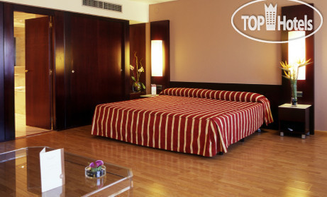 Новые добавленные фото туристов в Catalonia Sabadell 4*
