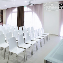 Touring 4* - Фото отеля