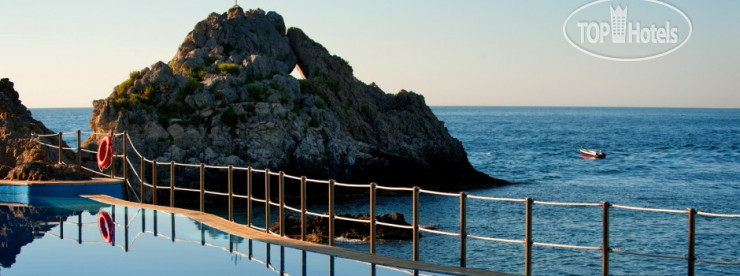 UNAHOTELS Capotaormina