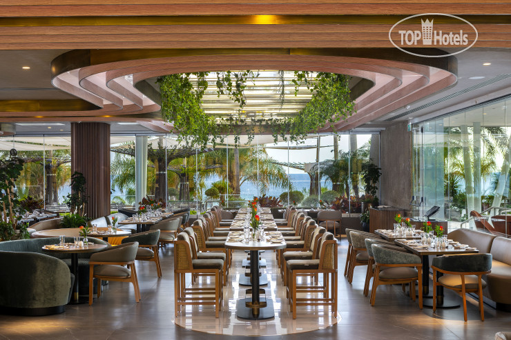 Новые добавленные фото туристов в Amathus Beach Hotel Limassol 5*