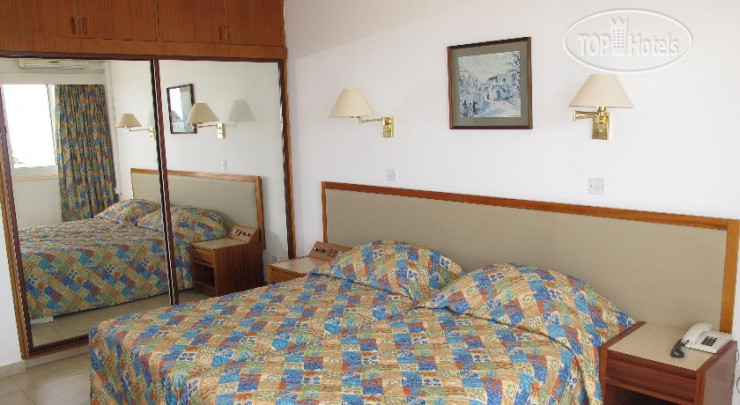 Новые добавленные фото туристов в Sun Hall Beach Hotel Apts 3*