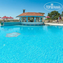 Crown Resorts Henipa 3* - Фото отеля