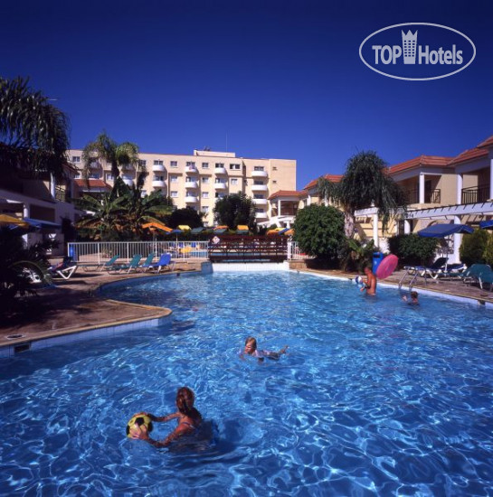Новые добавленные фото туристов в Jacaranda Hotel Apartments