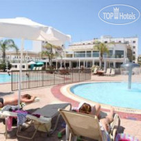 Marlita Beach Hotel Apartments 