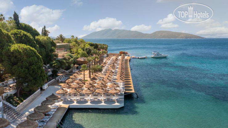 Пляж в Baska Resort Bodrum  5*