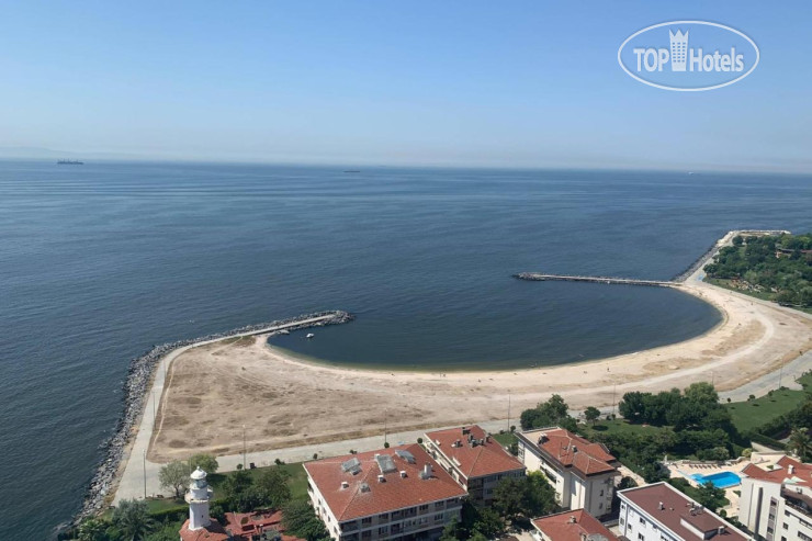 Пляж в The Melody Phuket 3*