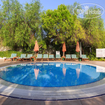 Открытый детский бассейн (зимой с подогревом) в Akka Alinda Hotel 5*