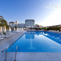 Полуолимпийский бассейн в Adalya Elite Lara 5*