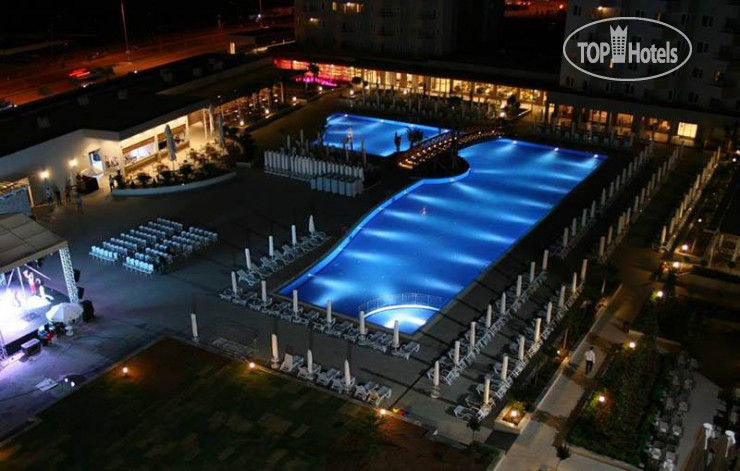 Новые добавленные фото туристов в Grand Park Lara 4*