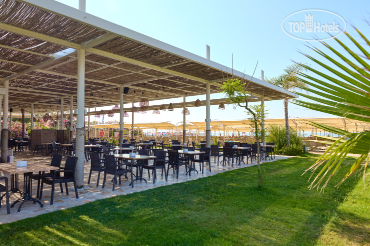 Пляж в Grand Park Lara 4*