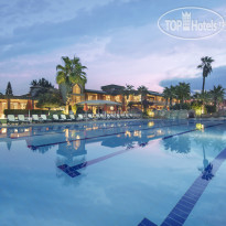 КЛУБНЫЙ БАССЕЙН С МОРСКОЙ ВОДОЙ в Pine Beach Belek 5*