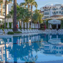 Belek Beach Resort Hotel Релакс бассейн
