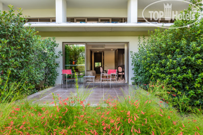 Cornelia Diamond Golf Resort & Spa 5* ВЫХОД НА ГАЗОН ИЗ СЕМЕЙНОГО НОМЕРА - Фото отеля