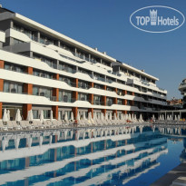 Большой бассейн в Victory Be Mine Hotel 5*