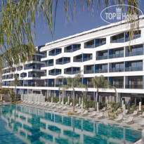 Активити бассейн в Liu Resorts 5*