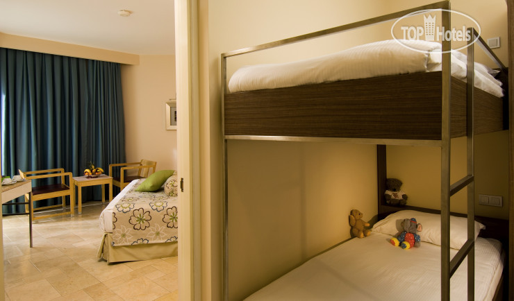 Новые добавленные фото туристов в Blue Waters Club 5*
