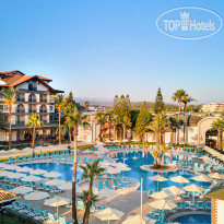главный бассейн в Selectum Colours Resort Side 5*