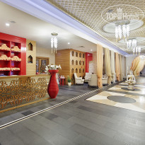 Crystal Palace Luxury Resort & Spa 