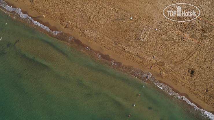 Пляж в Diamond Excellence Resort & Spa 5*