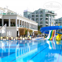 Royal Atlantis Spa & Resort 