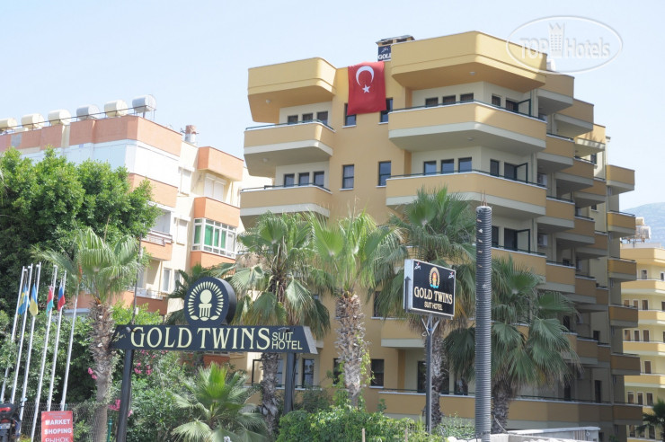 Gold Twins Suit Hotel 3*