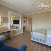 Quattro Beach Spa & Resort 5* - Фото отеля