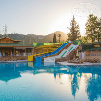 Бассейн с аквапарком в Beach Club Doganay 5*