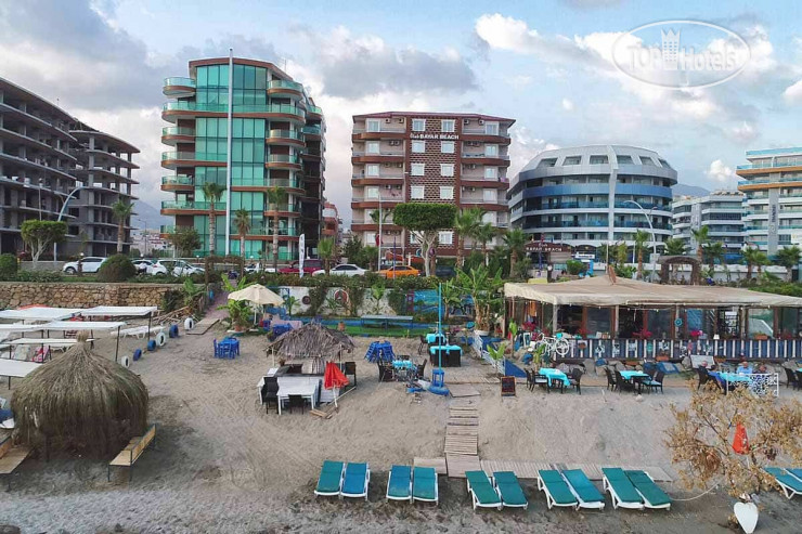 Новые добавленные фото туристов в Club Bayar Beach Hotel