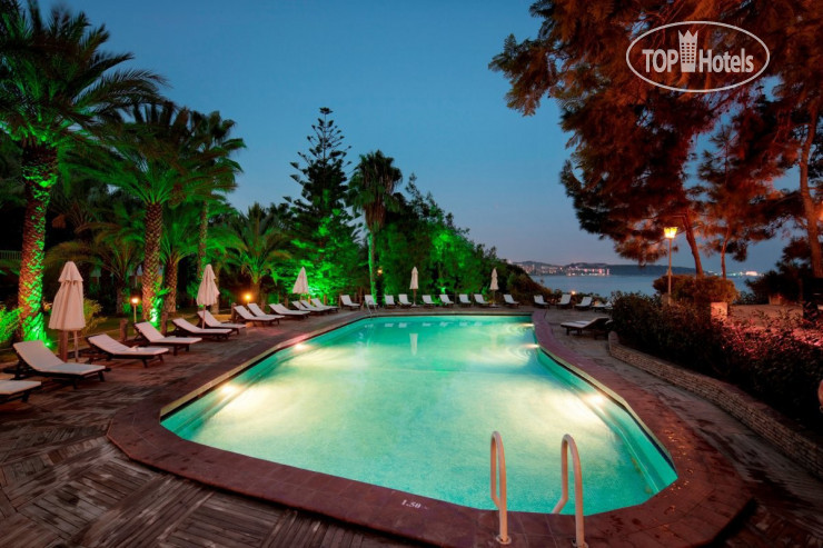 Новые добавленные фото туристов в Utopia Beach Club 5*