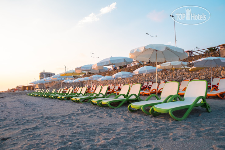 Пляж в The Beach Boutique Pamunugamaga 4*