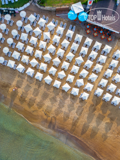 Пляж в Corsica Les Terrasses de Lozari 3*