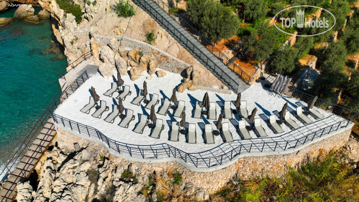 Пляж в Sheraton Sharm Hotel, Resort, Villas & Spa 5*