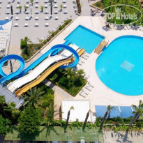 Aria Resort & Spa 