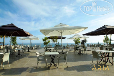 Aria Resort & Spa 5* Pool bar - Фото отеля