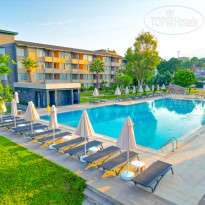 AQUA HAVUZ в Senza Sunset Beach Hotel 4*