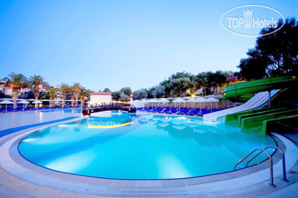 Club Resort Atlantis HV-1 - Фото отеля