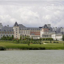Vienna International Dream Castle Hotel 