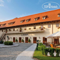 Lindner Hotel Prague Castle 4*