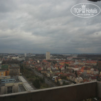 A&O Prague Rhea 3* Вид из окна (балконная дверь заблокирована в целях безопасности) - Фото отеля